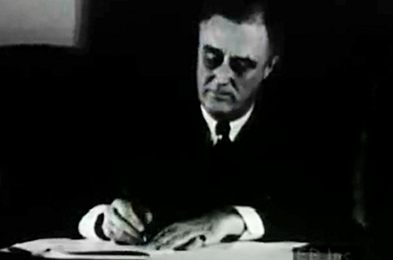 President Roosevelt ondertekent de Cullen-Harrison Act die een einde maakte aan Prohibiton